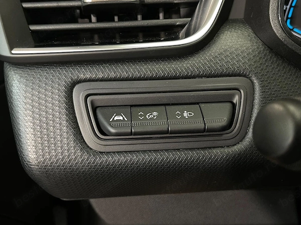 RENAULT Clio 2023 — imagine 19