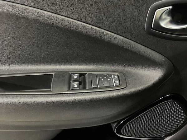 RENAULT Zoe 2021 — imagine 16