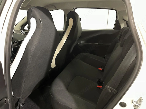 RENAULT Zoe 2021 — imagine 10
