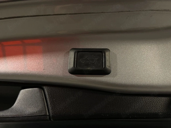 TOYOTA RAV4 2022 — imagine 18