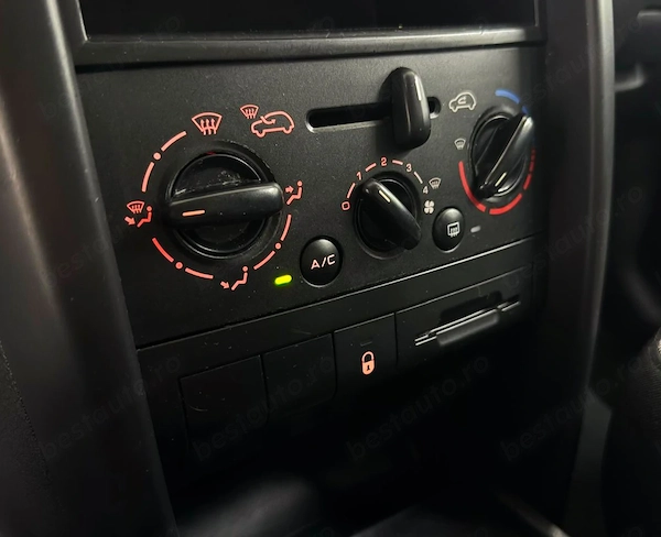 PEUGEOT 207 2009 — imagine 13