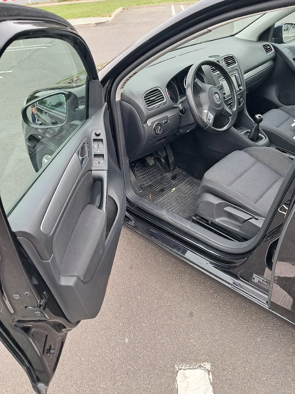 VOLKSWAGEN Golf 2011 — imagine 5