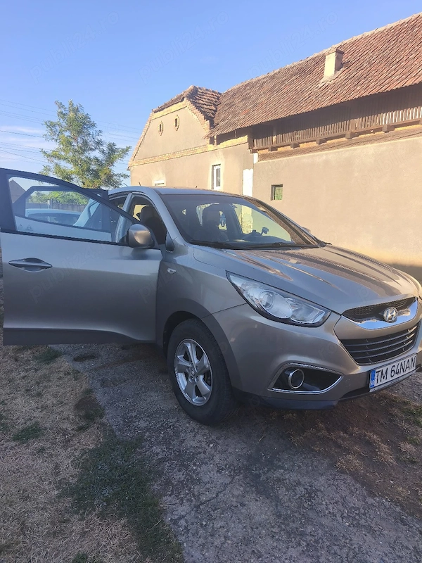 HYUNDAI ix35 2011 — imagine 4