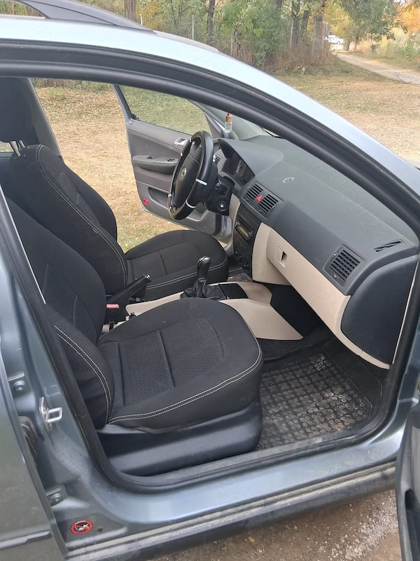 SKODA Fabia 2006 — imagine 4