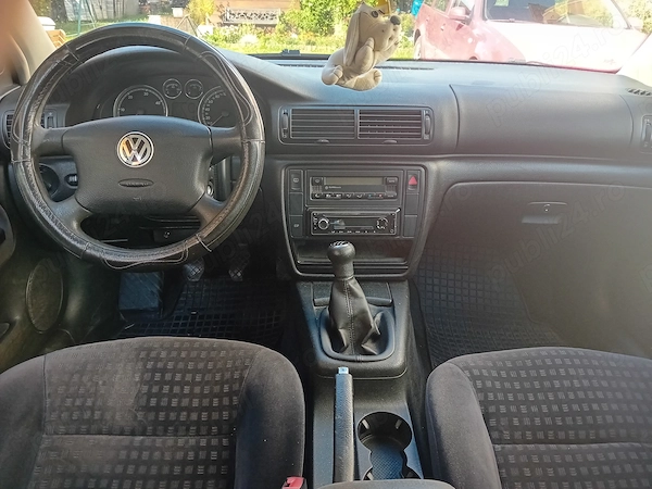 VOLKSWAGEN Passat 2002 — imagine 2