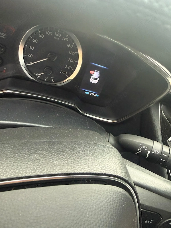 TOYOTA Corolla 2022 — imagine 2