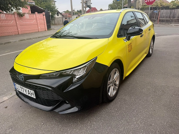 TOYOTA Corolla 2022 — imagine 4