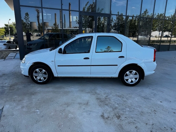 DACIA Logan 2011 — imagine 3