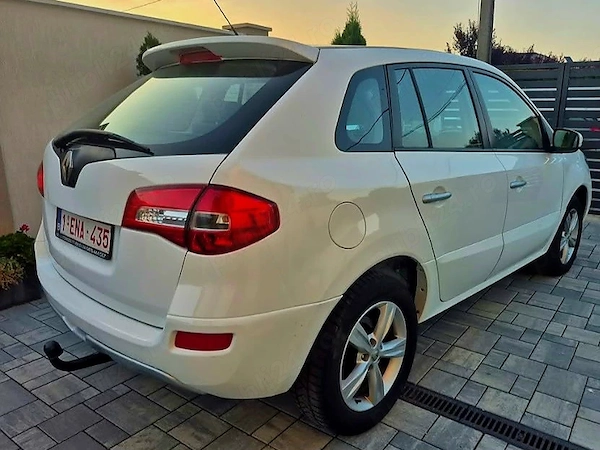 RENAULT Koleos