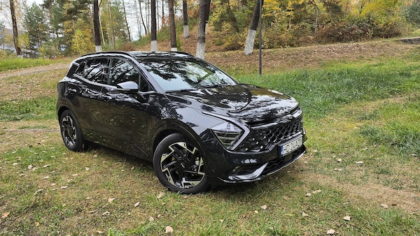 KIA Sportage 2024 — imagine 2