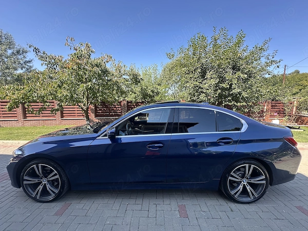 BMW Seria 3 2023 — imagine 4