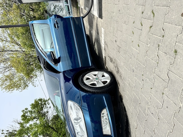 SKODA Octavia 2012 — imagine 5