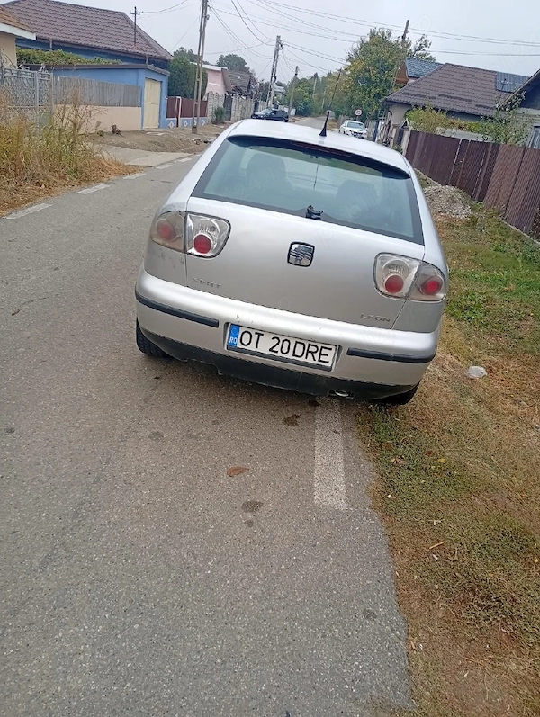 SEAT Leon 2004 — imagine 4