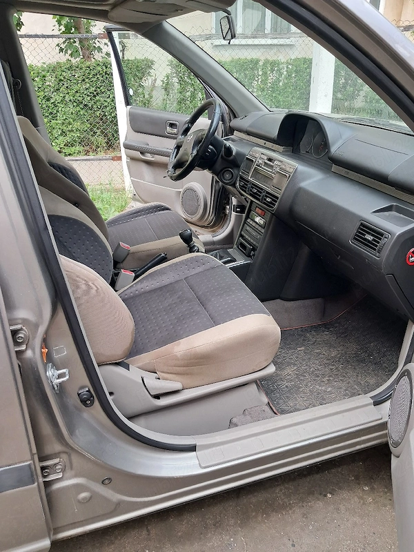 NISSAN X-Trail 2003 — imagine 5