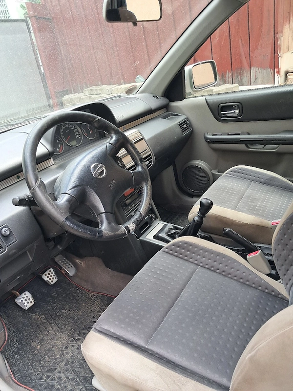 NISSAN X-Trail 2003 — imagine 2