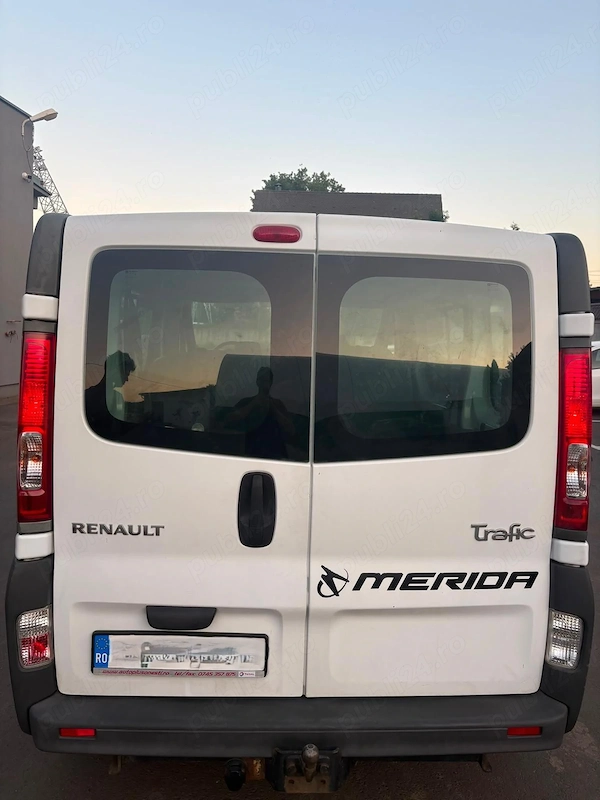RENAULT Trafic