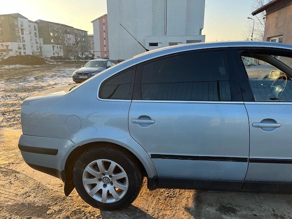 VOLKSWAGEN Passat 2001 — imagine 7