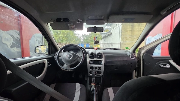 DACIA Logan 2012 — imagine 3