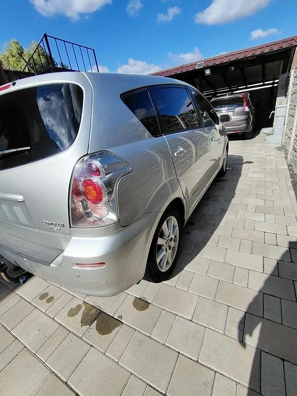 TOYOTA Corolla Verso 2006 — imagine 3