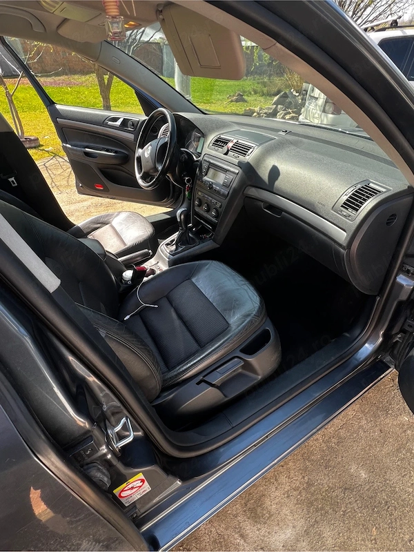SKODA Octavia 2007 — imagine 3