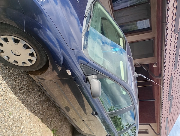 FORD Focus 2005 — imagine 5