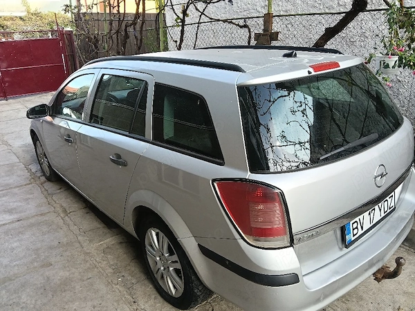 OPEL Astra 2005 — imagine 4