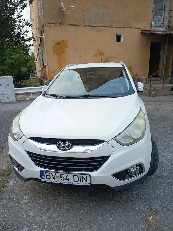 HYUNDAI ix35 2012 — imagine 2