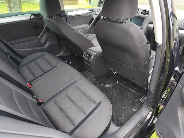VOLKSWAGEN Golf 2011 — imagine 7