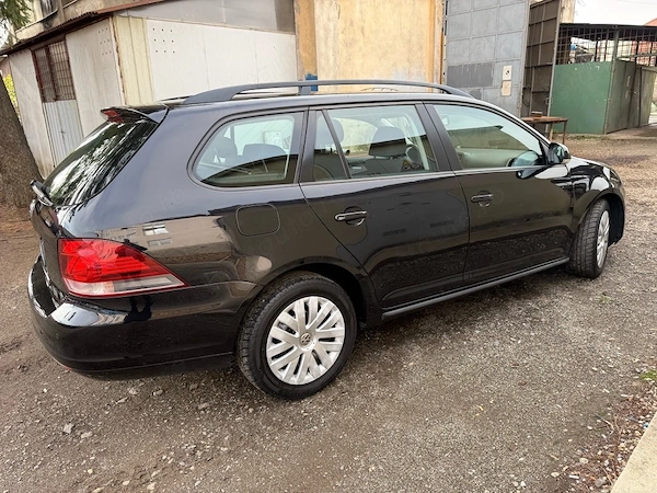 VOLKSWAGEN Golf 2012 — imagine 2