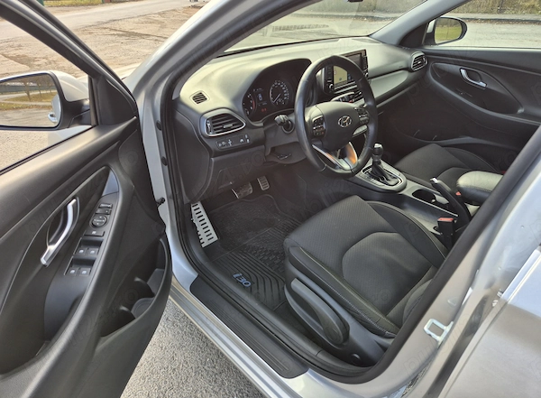 HYUNDAI i30 2018 — imagine 4