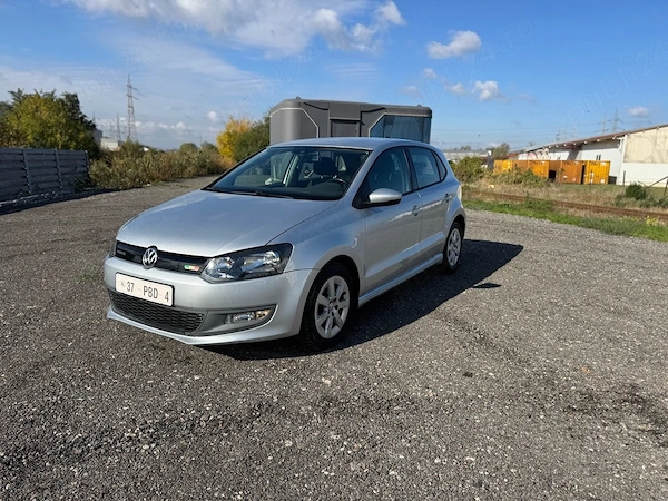 VOLKSWAGEN Polo 2011 — imagine 2