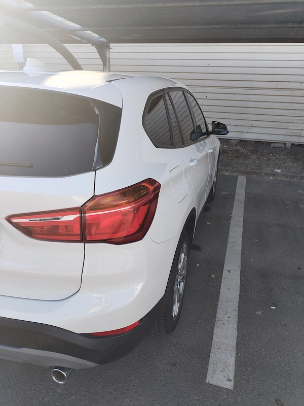 BMW  2018 — imagine 6