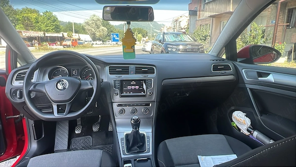 VOLKSWAGEN Golf 2014 — imagine 8