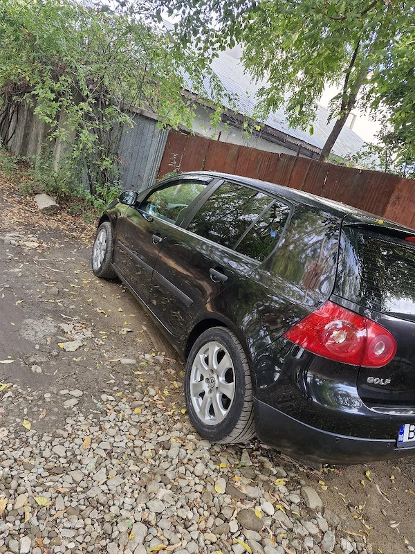 VOLKSWAGEN Golf 2004 — imagine 5