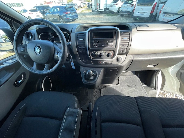 RENAULT Trafic 2018 — imagine 6