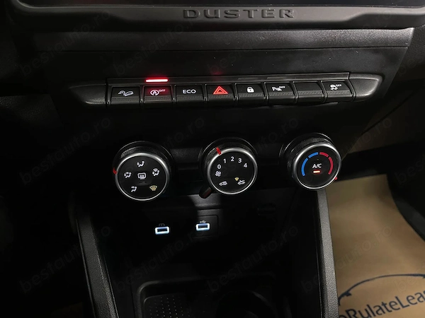 DACIA Duster 2022 — imagine 16
