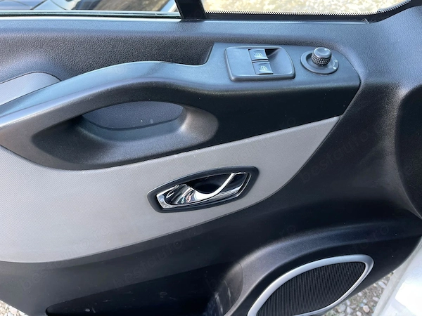 RENAULT Trafic 2018 — imagine 16
