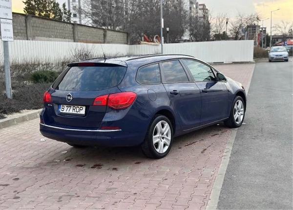 OPEL Astra 2015 — imagine 4