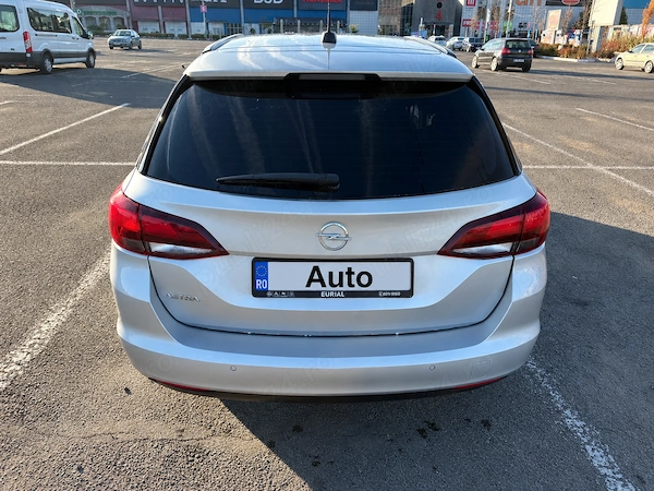 OPEL Astra 2021 — imagine 4