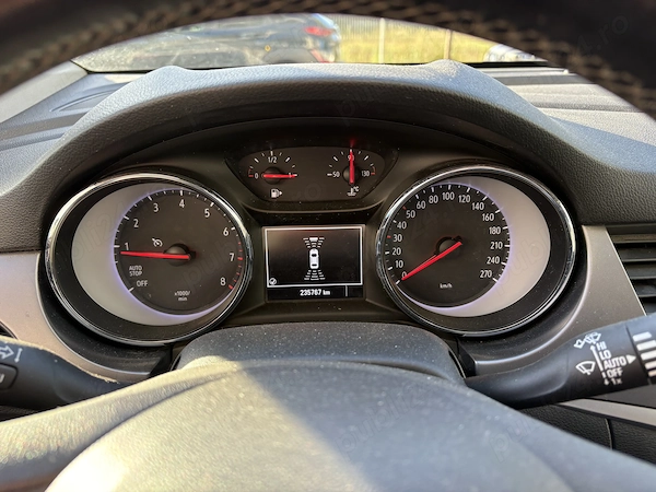 OPEL Astra 2021 — imagine 6