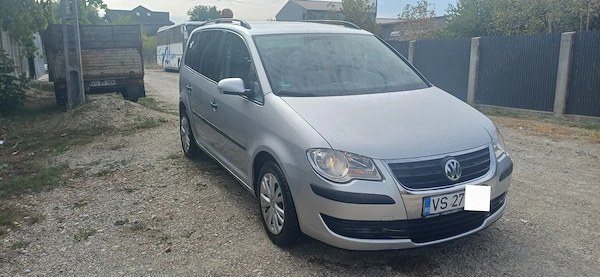 VOLKSWAGEN Touran 2008 — imagine 4