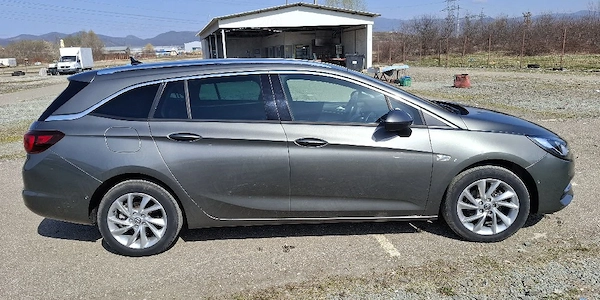 OPEL Astra 2020 — imagine 3