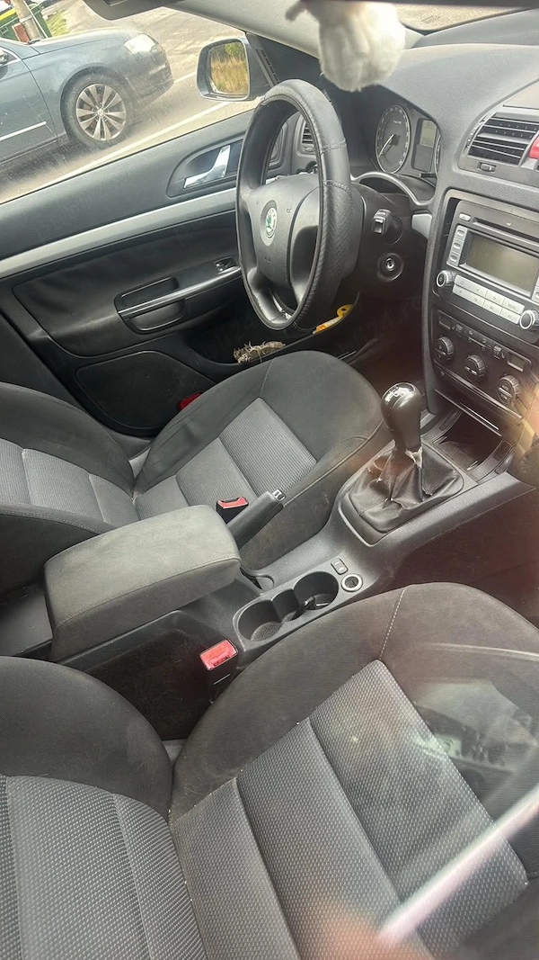 SKODA Octavia 2008 — imagine 3
