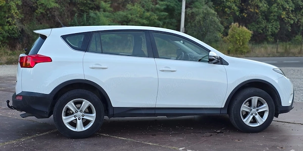 TOYOTA RAV4 2014 — imagine 3