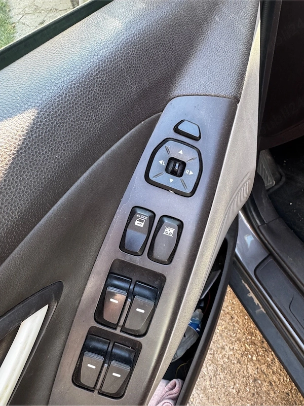HYUNDAI ix35 2014 — imagine 9
