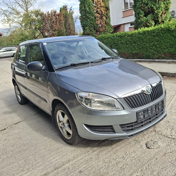 SKODA Fabia 2012 — imagine 6