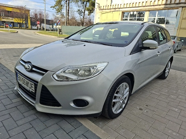 FORD Focus 2014 — imagine 3