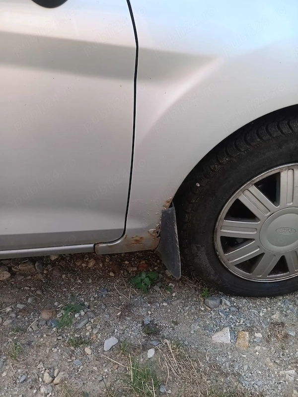 FORD Fiesta 2009 — imagine 2