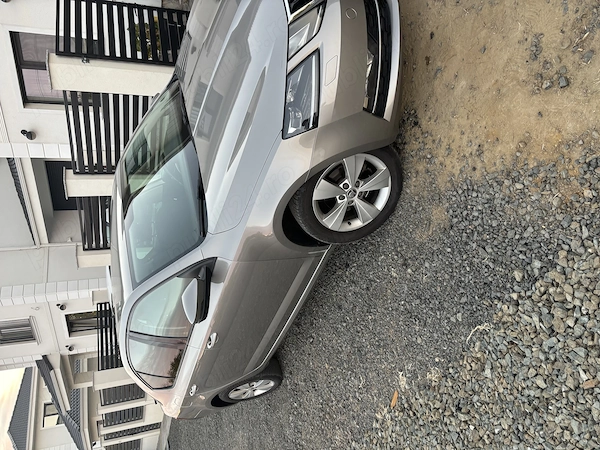 SKODA Octavia 2018 — imagine 3