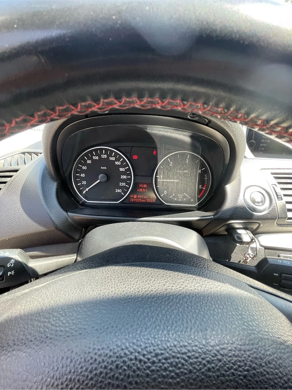 BMW 1 Series 2009 — imagine 7